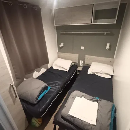 Mobil Prestations Deluxe 3ch Climatisé Avec Parc Aquatique